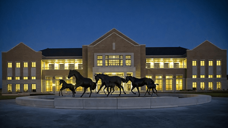 The new Veterinary & Biomedical Education Complex.
