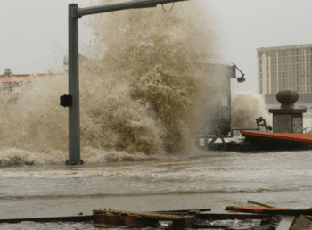 Hurricane Ike hits Galveston.