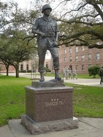 Hollingsworth’s statue on the campus of Texas A&M