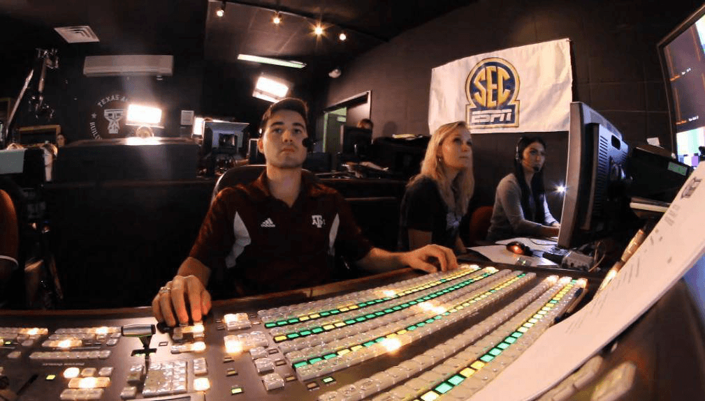 The 12th Man TV Crew: Creating Amazing Work While Learning 'The ESPN Way' -  Texas A&M Today