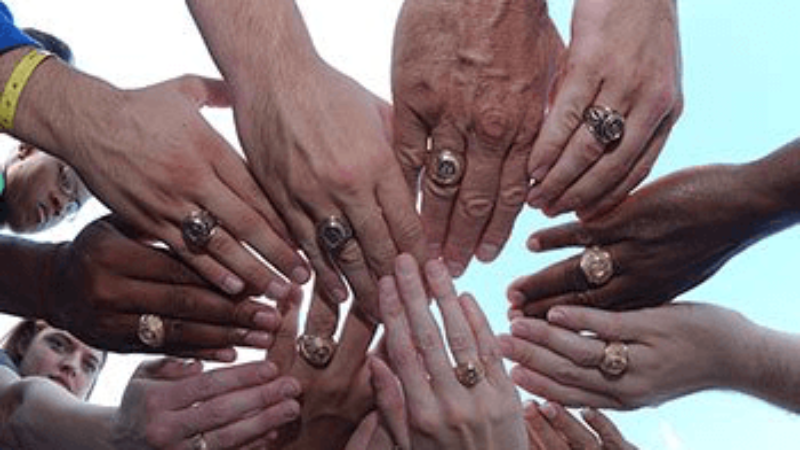 aggie rings - students