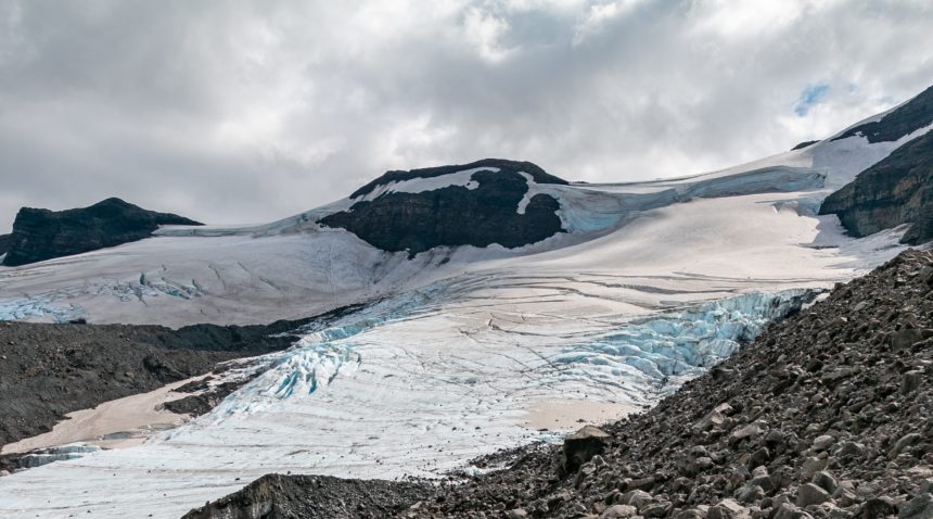 Glacial view of Þórisjökull.