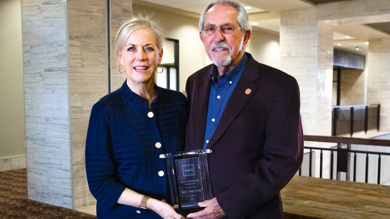 A photo of CVM Dean Eleanor Green and Dr. Henry 