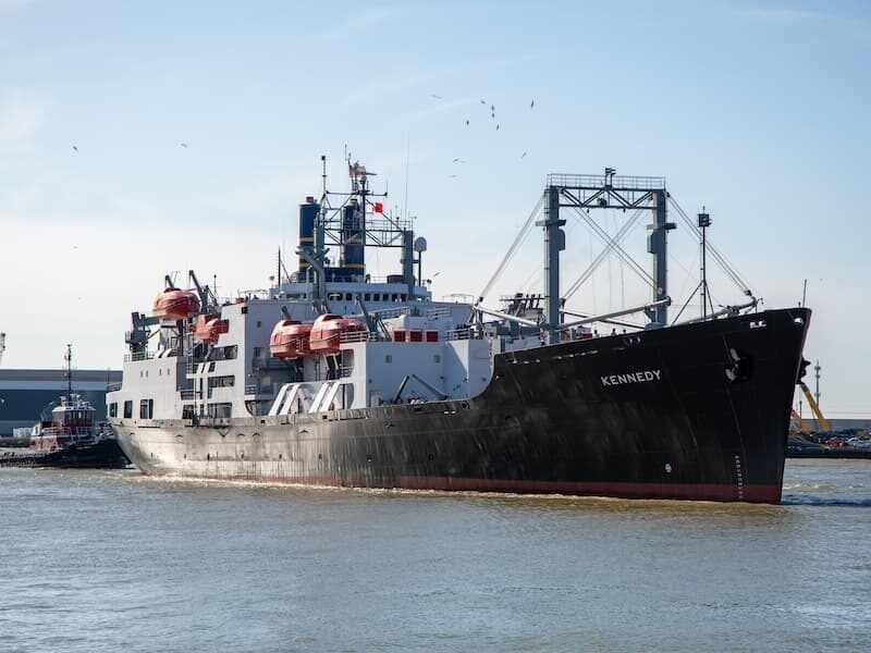 TS Kennedy arrives at the Galveston Campus dock.