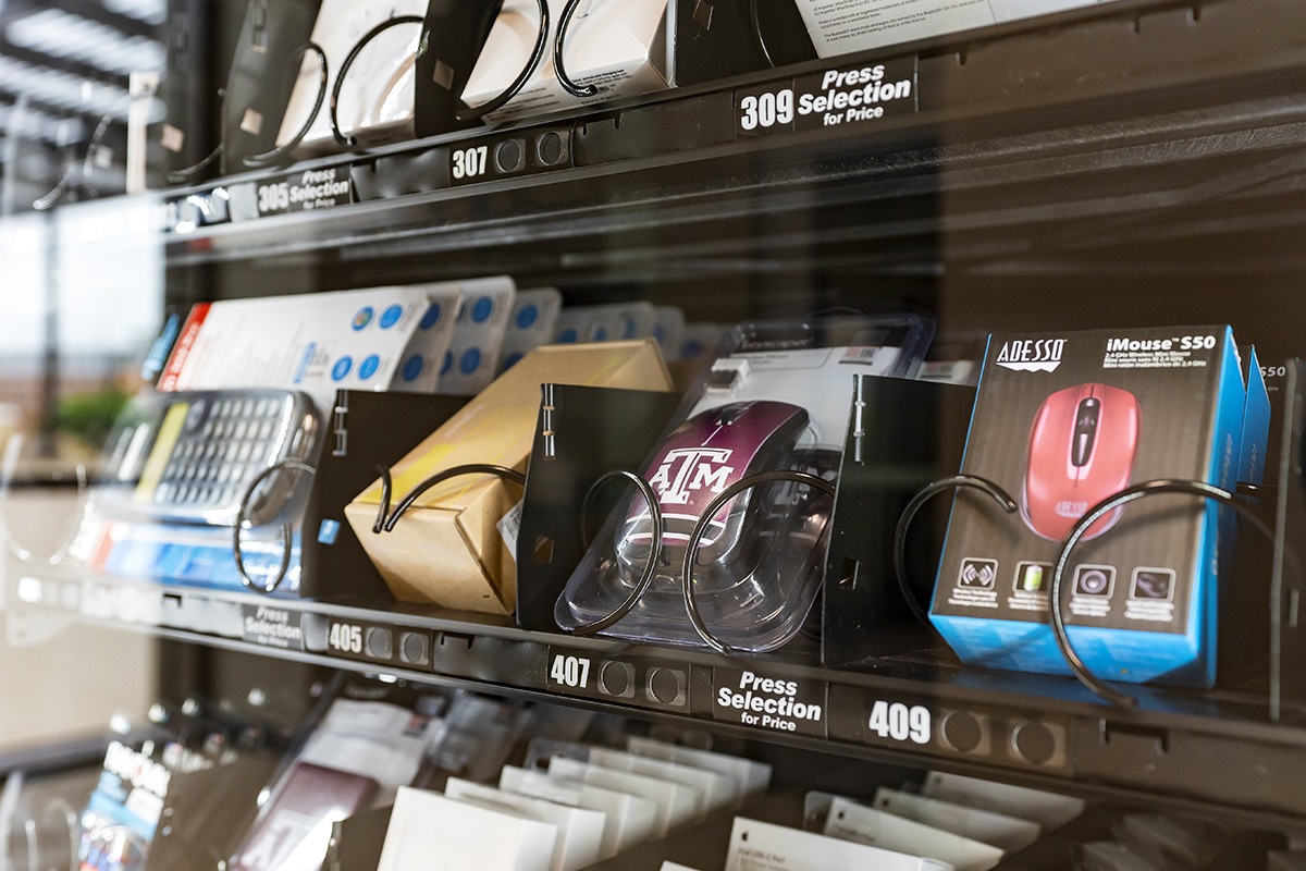 First Technology Vending Machine On Campus Brings New Level Of Convenience  To Students - Texas A&M Today