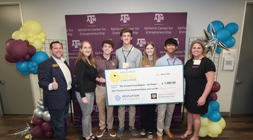 1st Place winners Easy Hang, Samuel V. Champion High School and Boerne High School