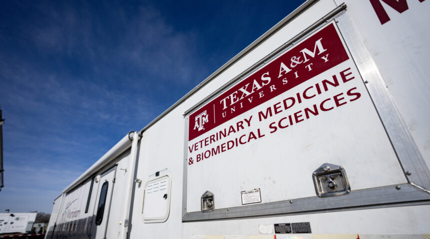 A photo of the Veterinary Emergency Team trailer.