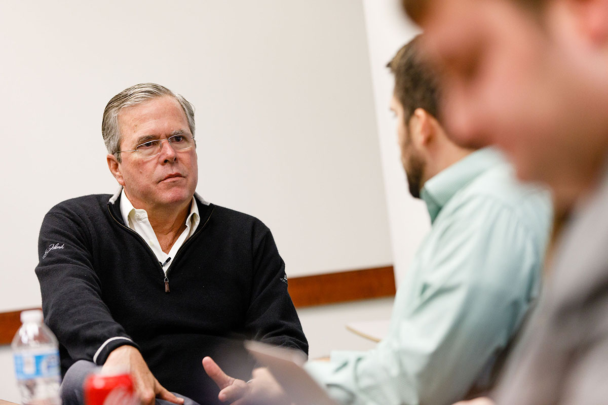 Jeb Bush speaking one-on-one with students