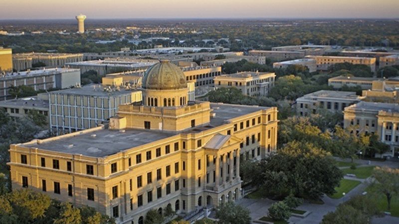 Arial picture of the academic building from the north side
