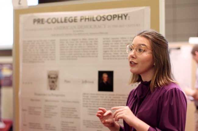 Cora Drozd presents her undergraduate thesis