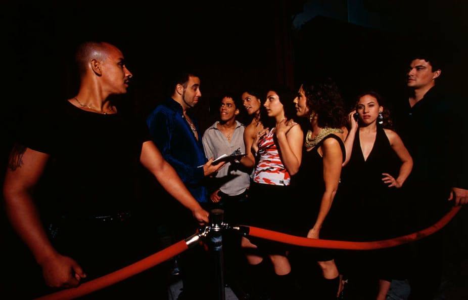 Many claim that bouncers use dress codes to discriminate. But is it systemic? (Discotech)